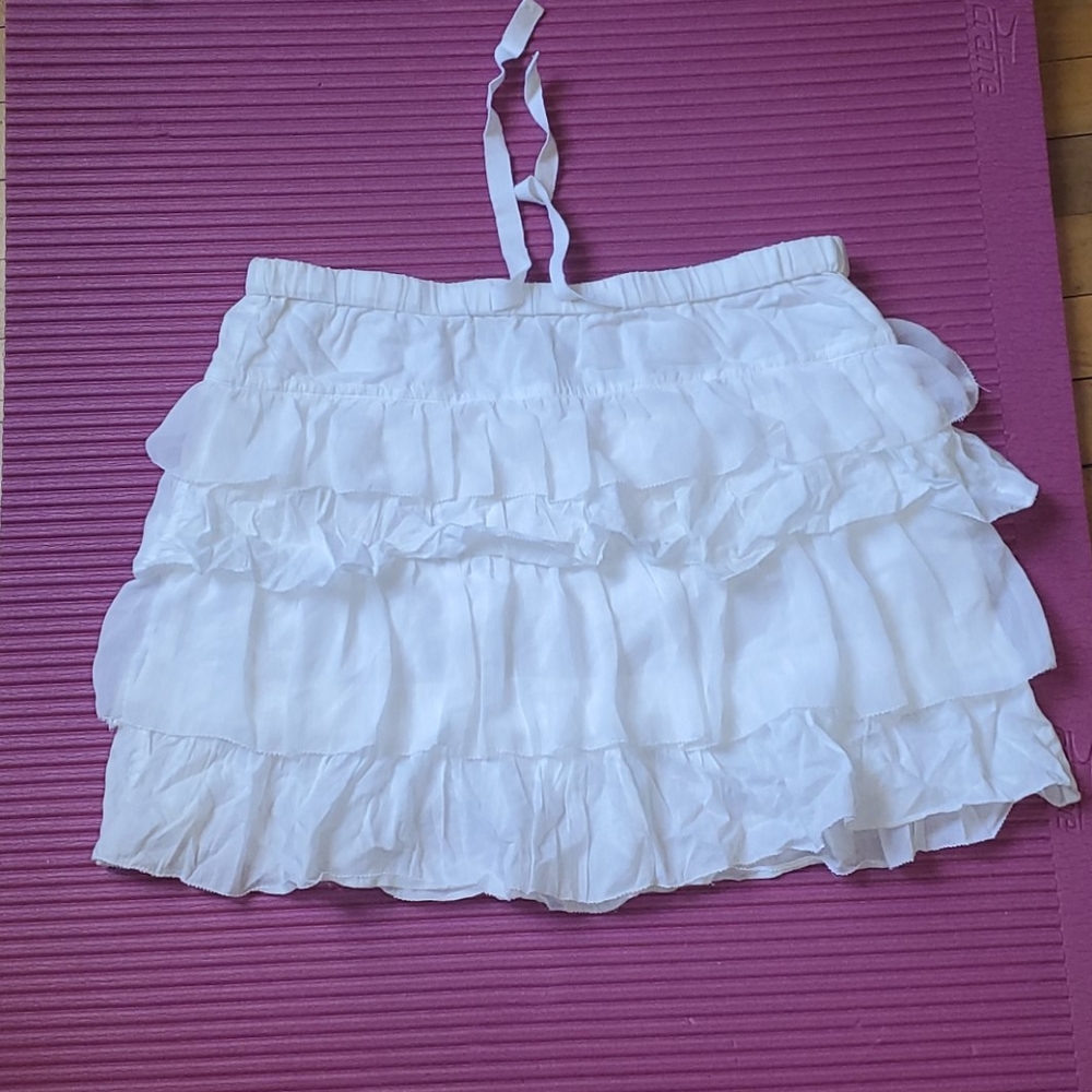 White ruffle mini